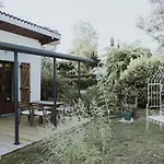 Le De La Leyre דירה לה טיש